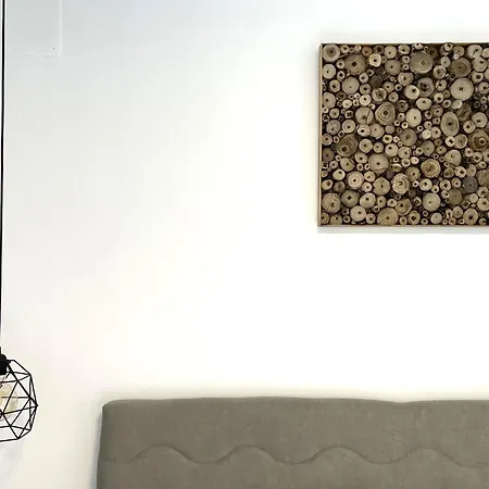Modern Escape In Urban Plaza Apartment